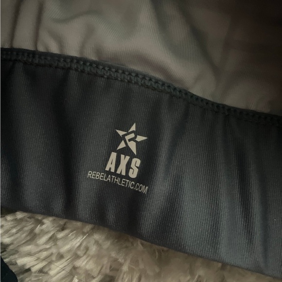 Rebel athletic cheerleading uniform - Picture 6 of 7